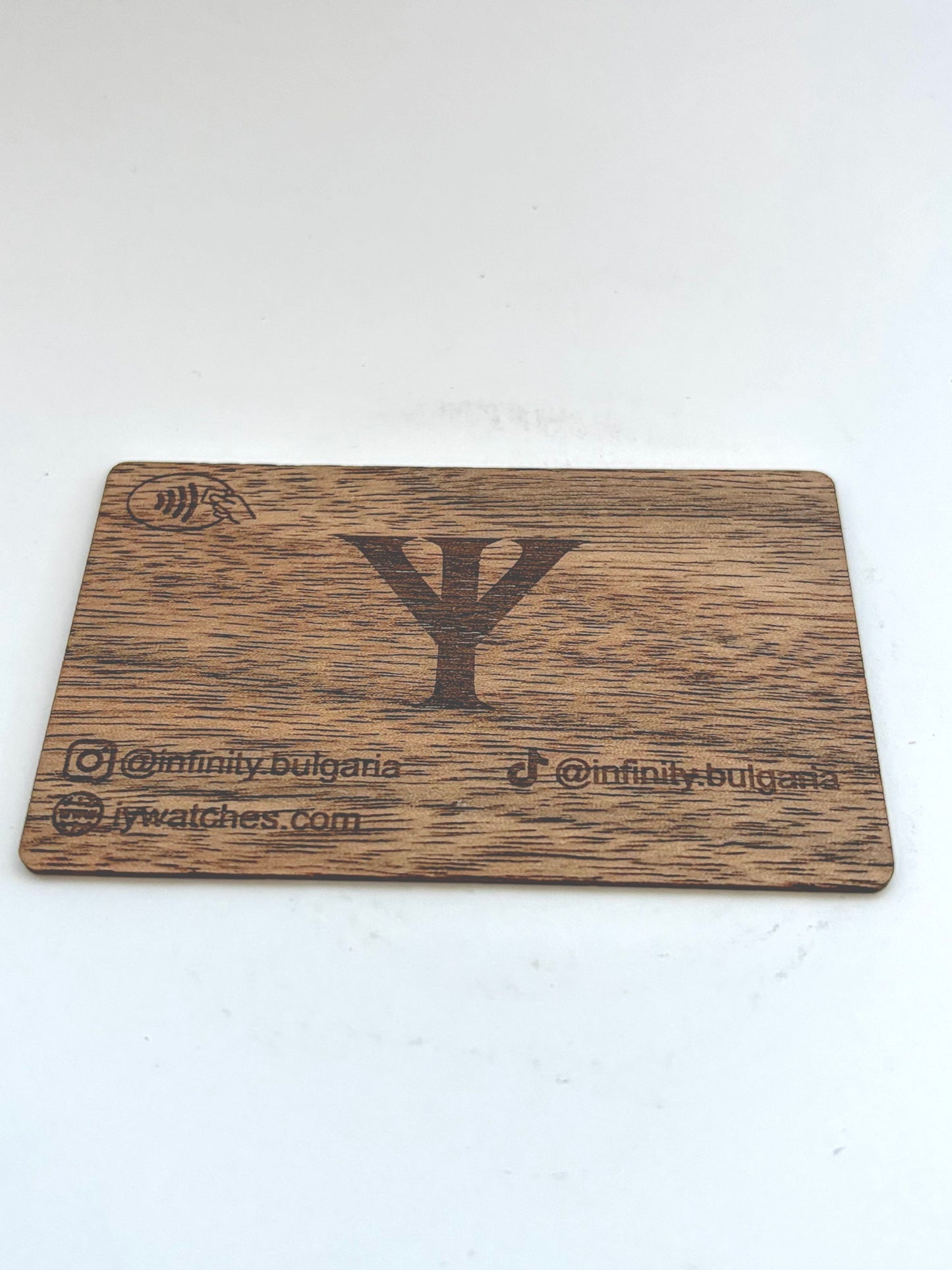 Дървена Бизнес Карта WoodLink - безконтактна NFC технология